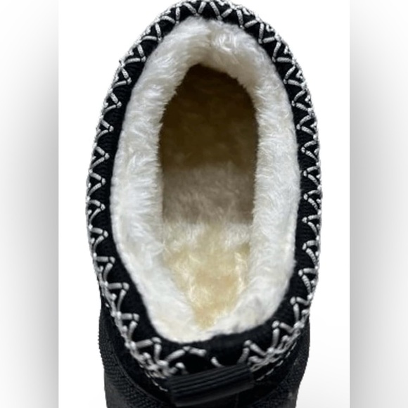 Brand New Women’s Faux Fur Slip On Black Platform Slippers size 8 - Picture 8 of 9